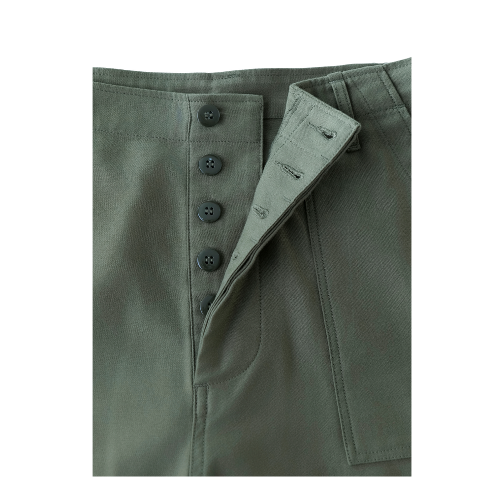 REVERSE SATEEN WORK SHORTS